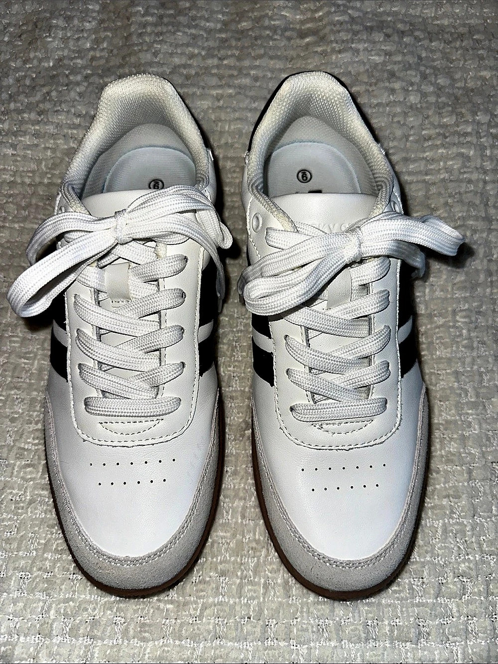 LUCKY STEP Women Retro Gum Sole Fashion Sneakers US 9